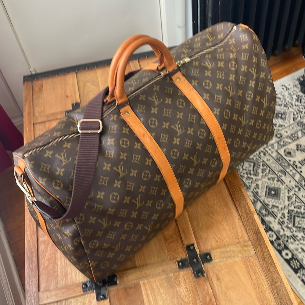 Louis Vuitton Bandouliere Keepall 60 Travel Bag